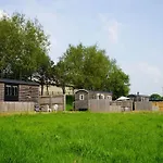 Jasmine Hut